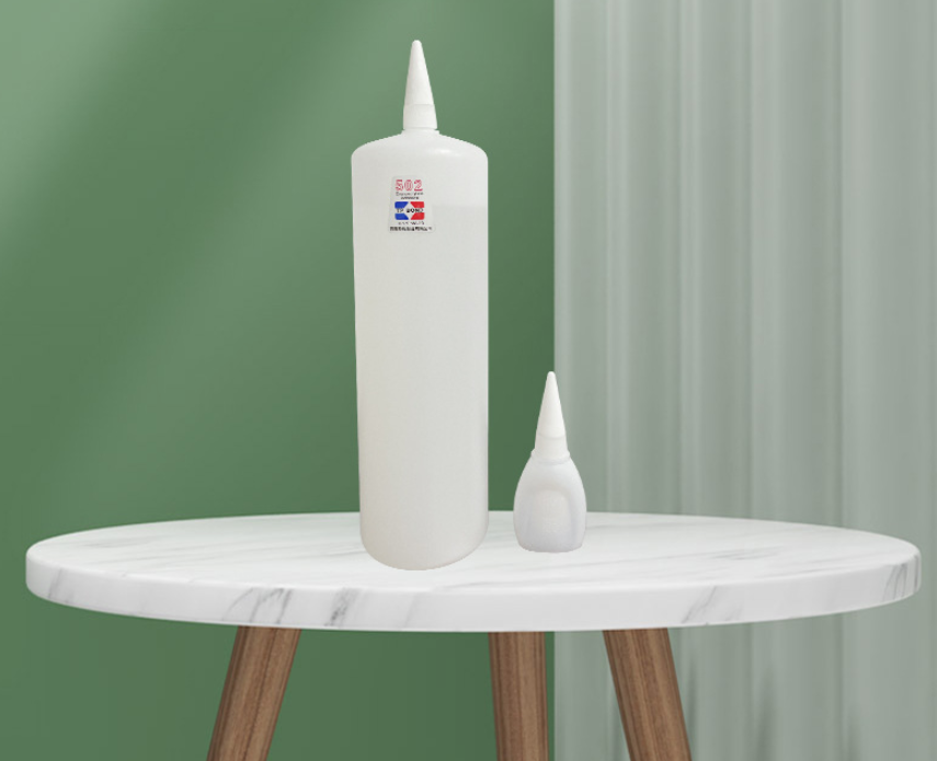 （圖：聚乙烯醇膠水產(chǎn)品）