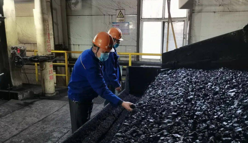 （圖：洗煤廠浮選消泡劑的作用）