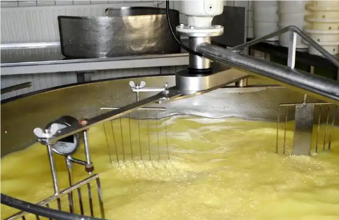 （柴油乳化消泡劑應(yīng)用場景）